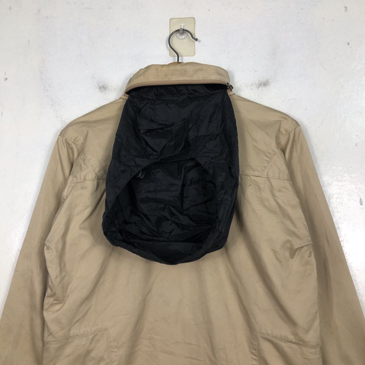 Emporio Armani 📌Cropped Biker Jacket Bono Hoodie Emporio Armani Size US M / EU 48-50 / 2 - 11 Thumbnail