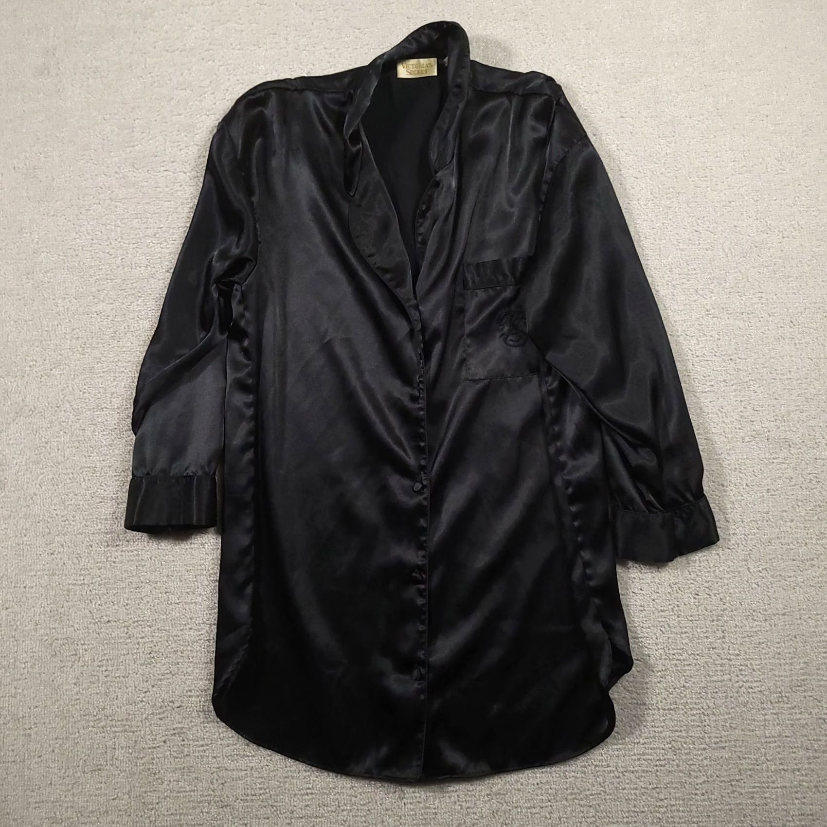 Victoria's Secret VINTAGE Victoria's Secret Sleep Shirt Black Pajama Top Size Medium Shirt Womens 3/4 Sleeve Collared Button Logo Polyester Lightweight Size M / US 6-8 / IT 42-44 - 2 Thumbnail