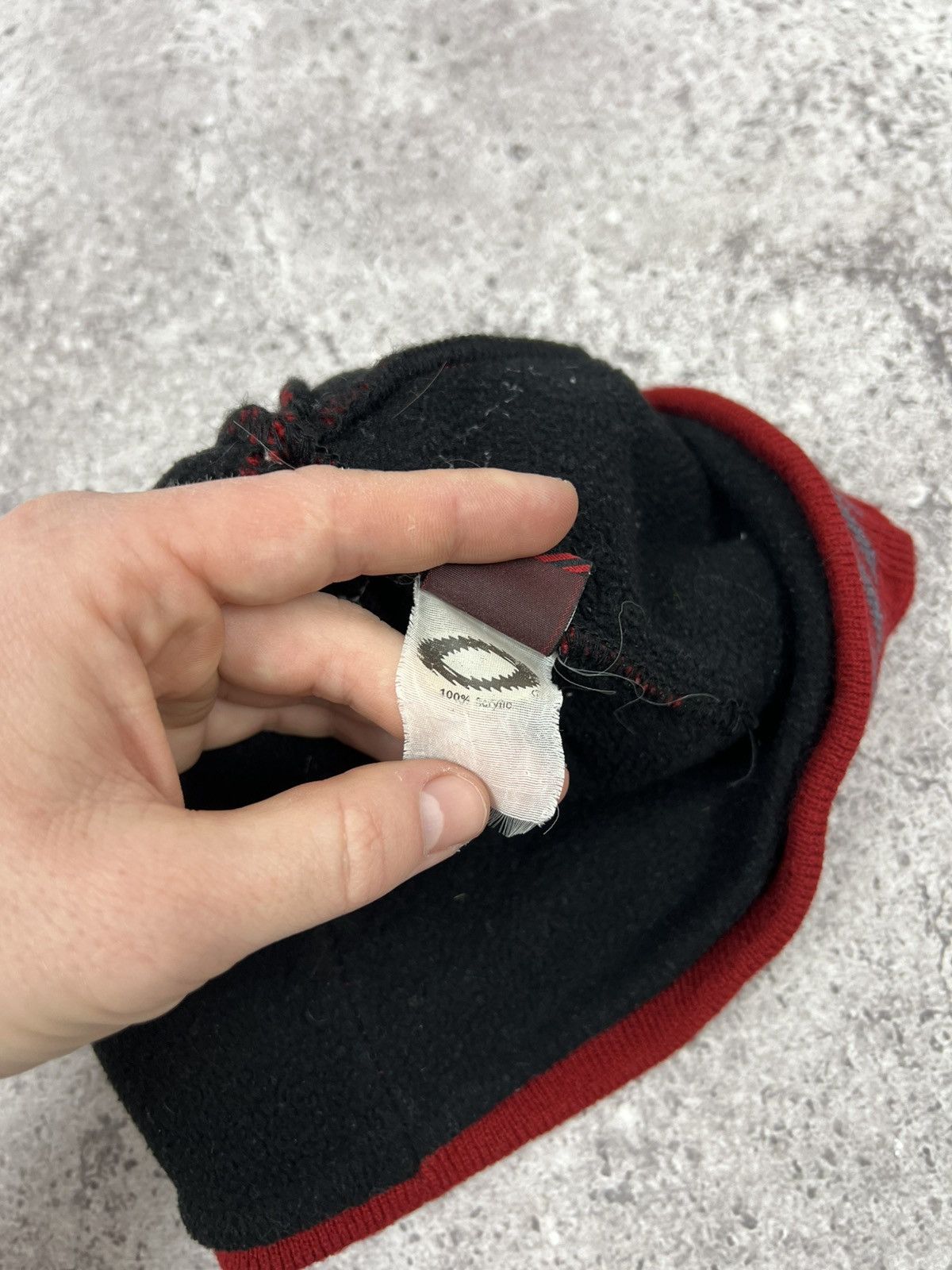 Oakley Vintage Oakley Beanie Hat Red Size ONE SIZE - 9 Thumbnail