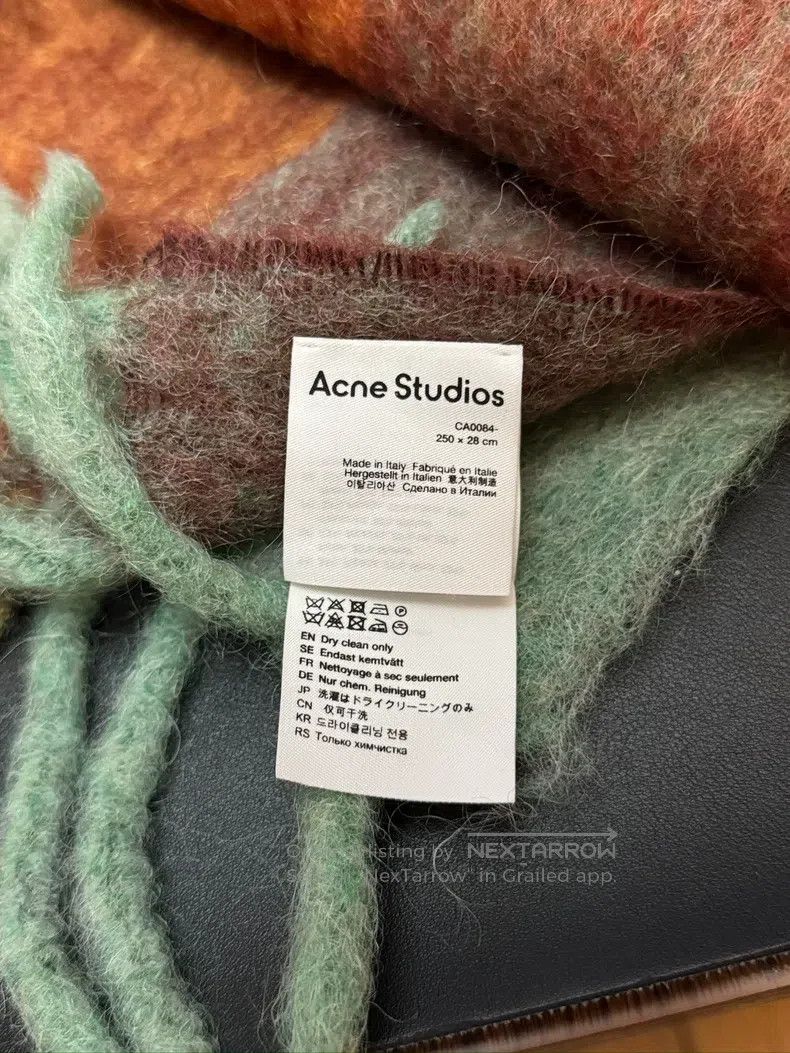 Acne Studios Acne Studios Winter Warm Plaid Fringed Rainbow Scarf Size ONE SIZE - 3 Thumbnail