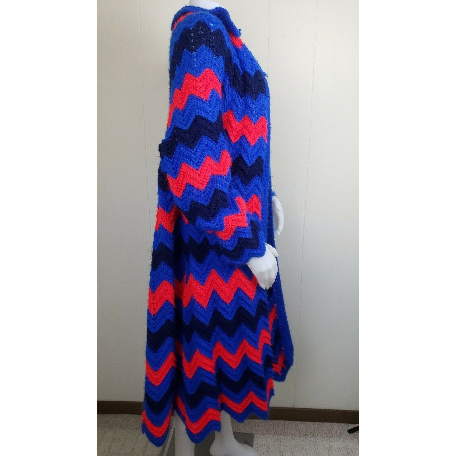 Handmade Crochet Granny Square Coat XL Cardigan Handmade Afghan Chevr Size XL / US 12-14 / IT 48-50 - 8 Thumbnail