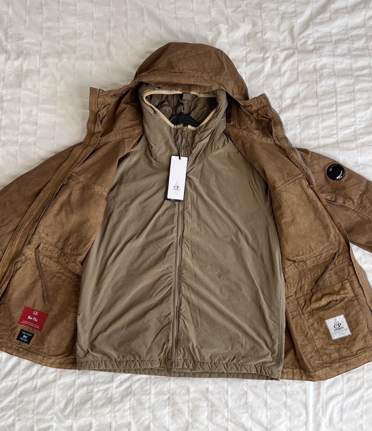 C.P. Company CP Company Ba-Tic Multi-Pocket Down Jacket Size US M / EU 48-50 / 2 - 3 Thumbnail