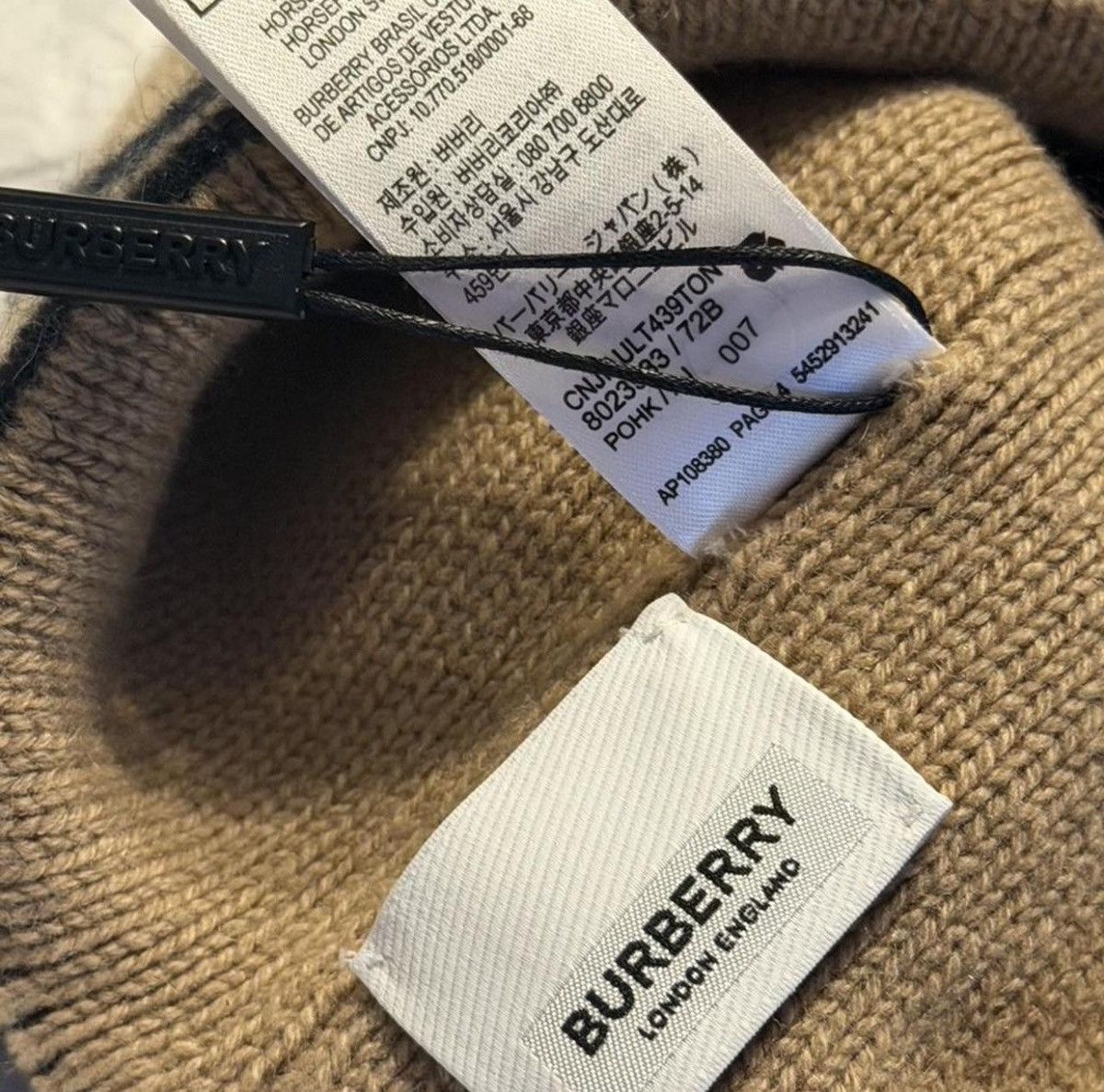 Burberry Burberry Cashmere Logo Beanie FW22 Size ONE SIZE - 4 Thumbnail