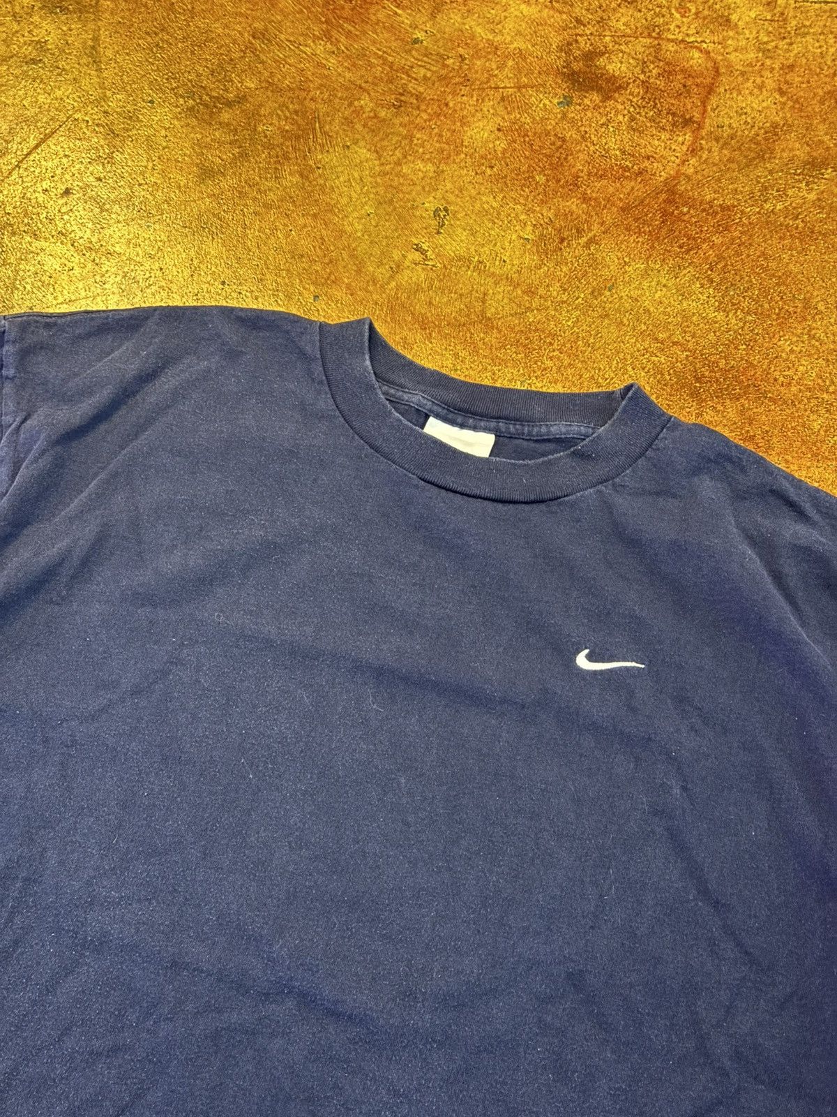 Nike Vintage Nike Miniswoosh 00's T-shirt Size US XL / EU 56 / 4 - 2 Thumbnail