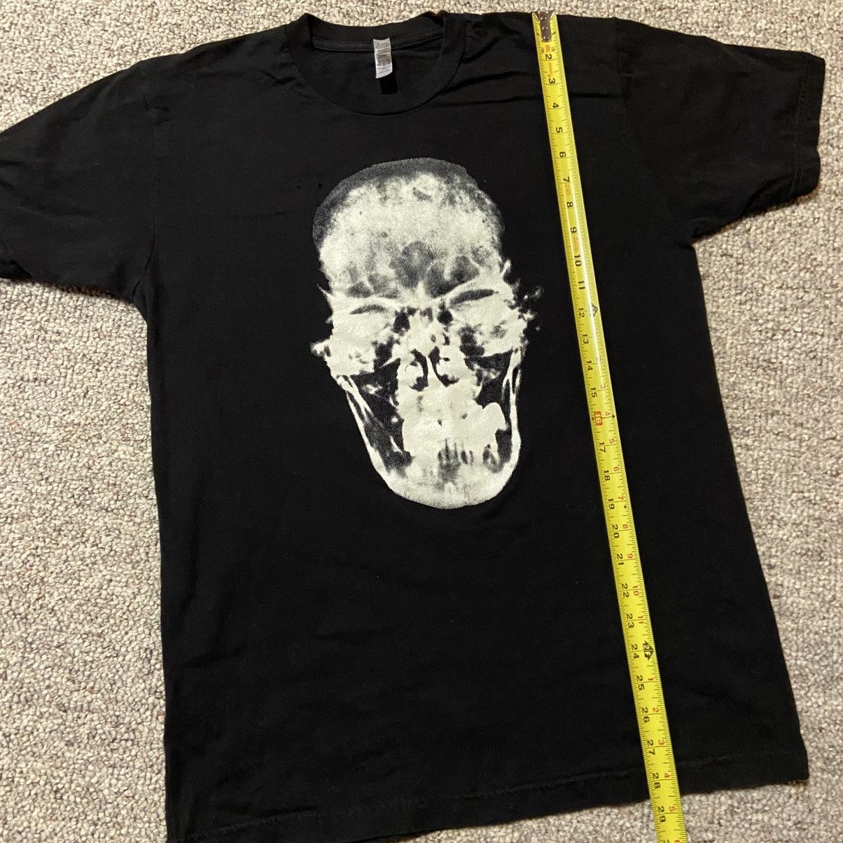 American Apparel Y2K Glow in the Dark Skull Shirt Size US L / EU 52-54 / 3 - 4 Thumbnail
