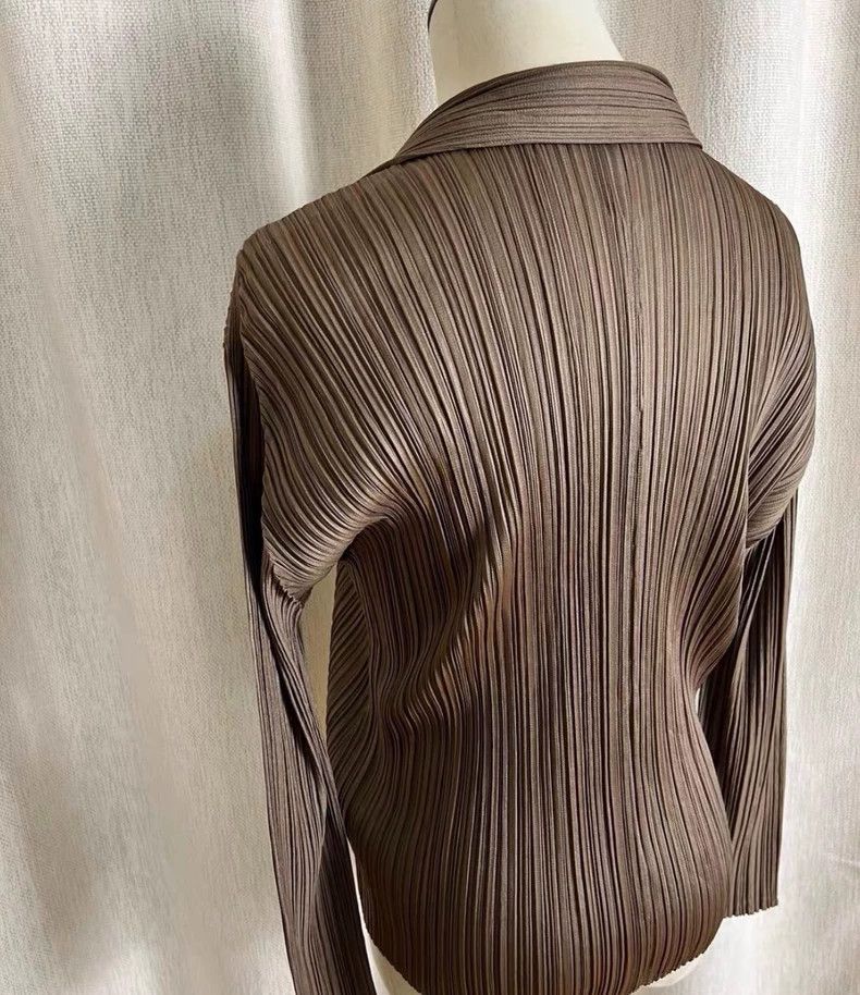 Issey Miyake issey miyake size:3 Olive green cardigan 2505-Nextarrow Size XXS / US 00 / IT 34 - 4 Thumbnail