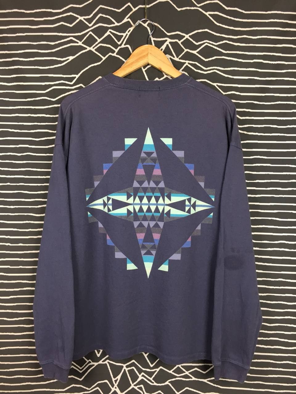 Pendleton × Vintage Vtg Pendleton Woolen Mills Navajo Aztec Style Longsleeve Tee Size US L / EU 52-54 / 3 - 2 Thumbnail