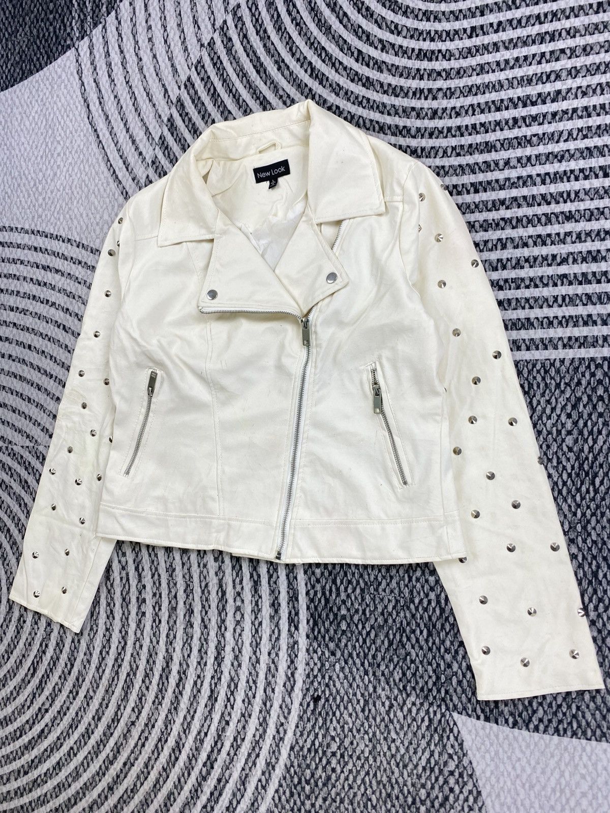 New Look Vintage New Look Studded White Leather Jacket Size M / US 6-8 / IT 42-44 - 4 Thumbnail