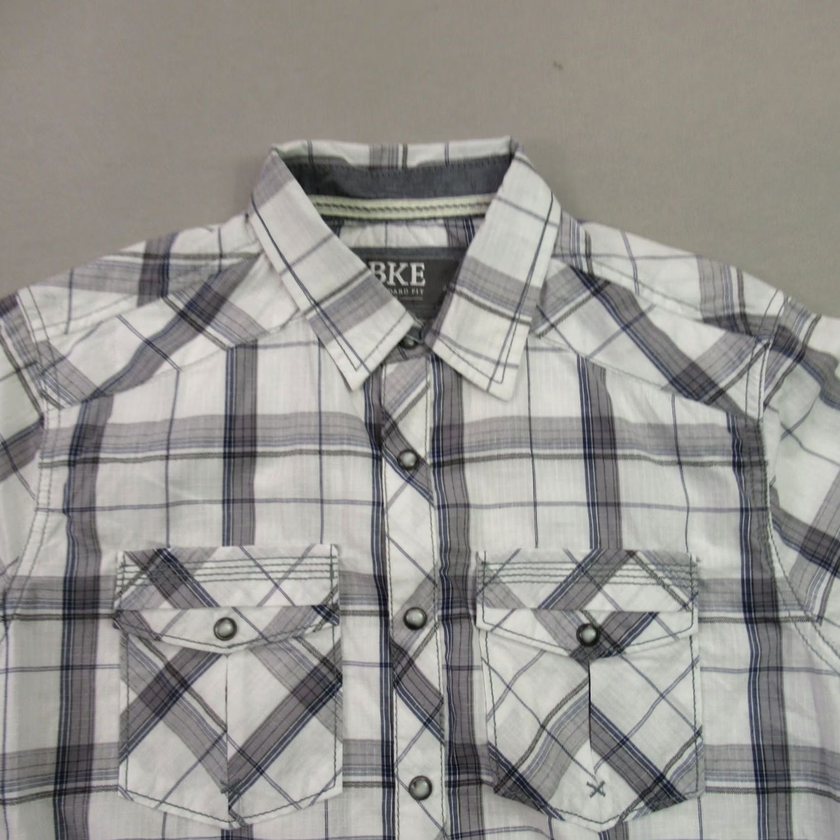 Vintage BKE Shirt Long Sleeve Mens Small Button Front Plaid Pockets Standard Fit Size US S / EU 44-46 / 1 - 2 Thumbnail