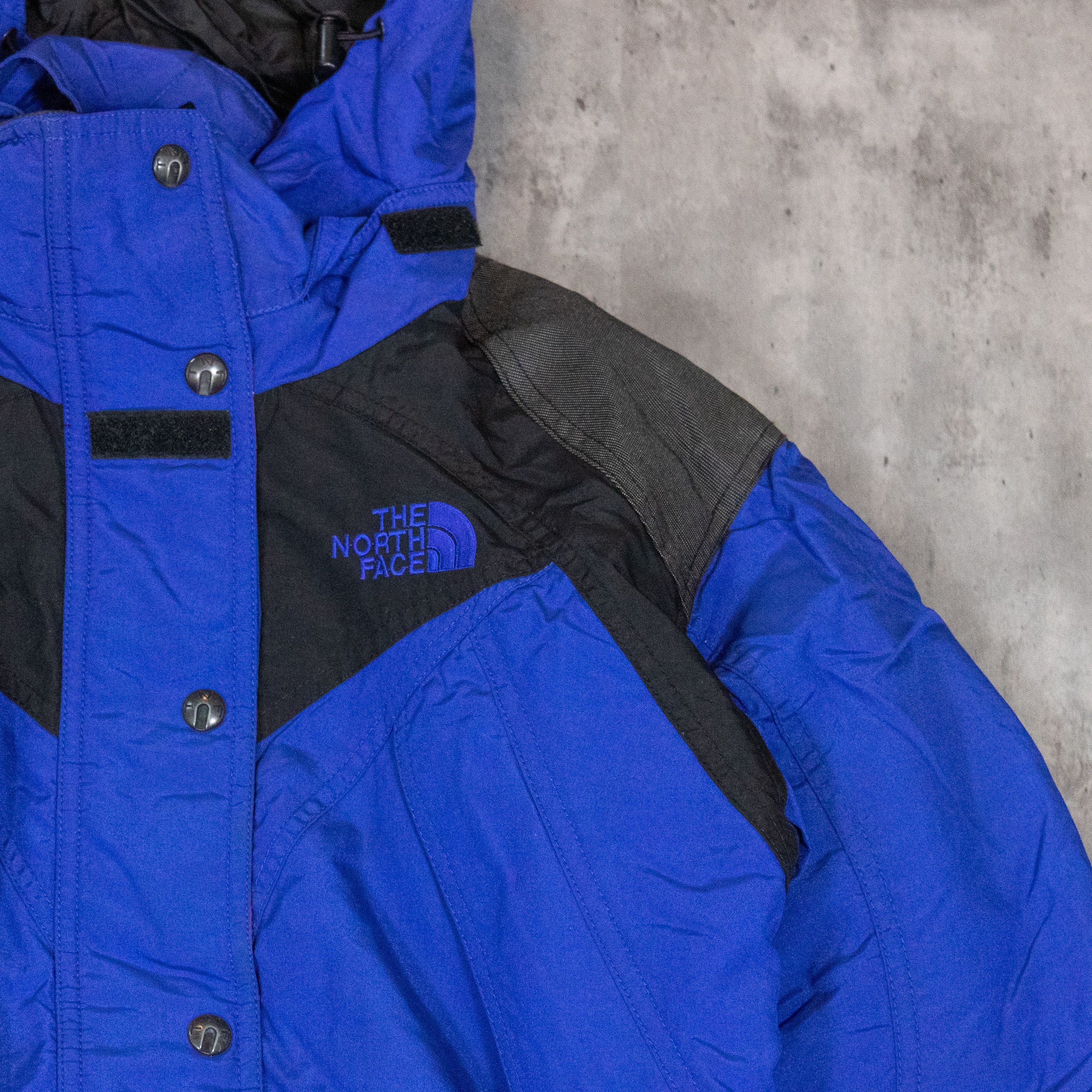 The North Face Vintage 1990's The North Face Extreme Light Blue Jacket Size US S / EU 44-46 / 1 - 5 Thumbnail