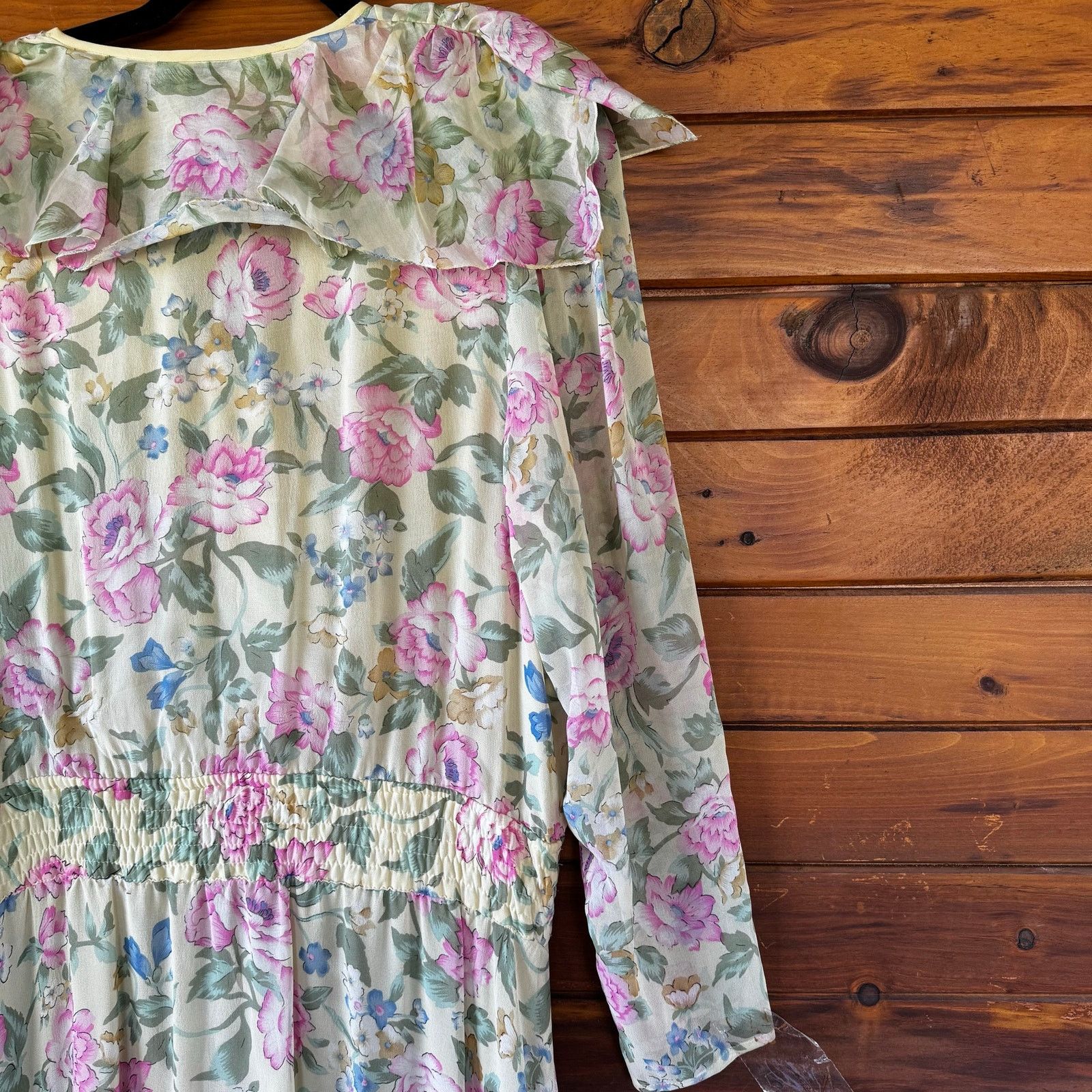 Vintage Vintage Diane Freis Pastel Floral Silk Chiffon Wrap Dress Size M / US 6-8 / IT 42-44 - 5 Thumbnail