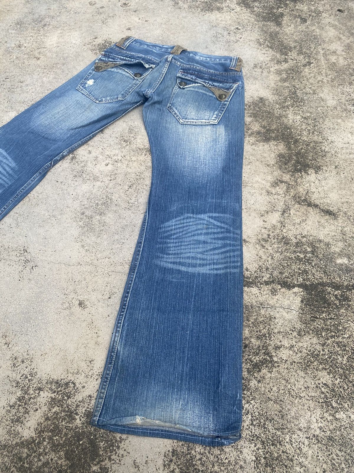Japanese Brand Flare Jeans Root Three Distressed Fade Bootcut Size US 30 / EU 46 - 16 Thumbnail