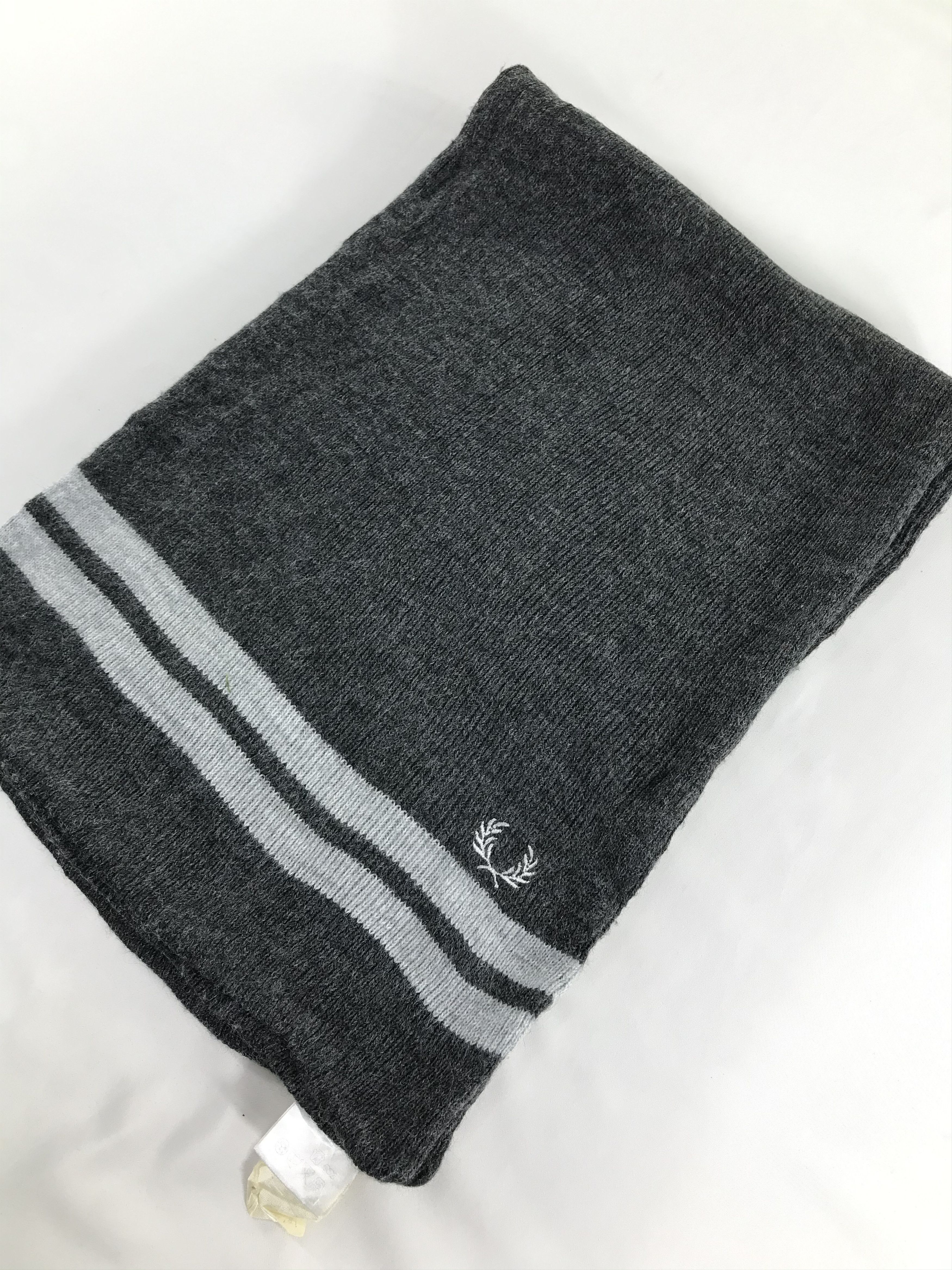 Fred Perry Fred Perry Scarf Muffler Wool V234 Size ONE SIZE - 3 Thumbnail