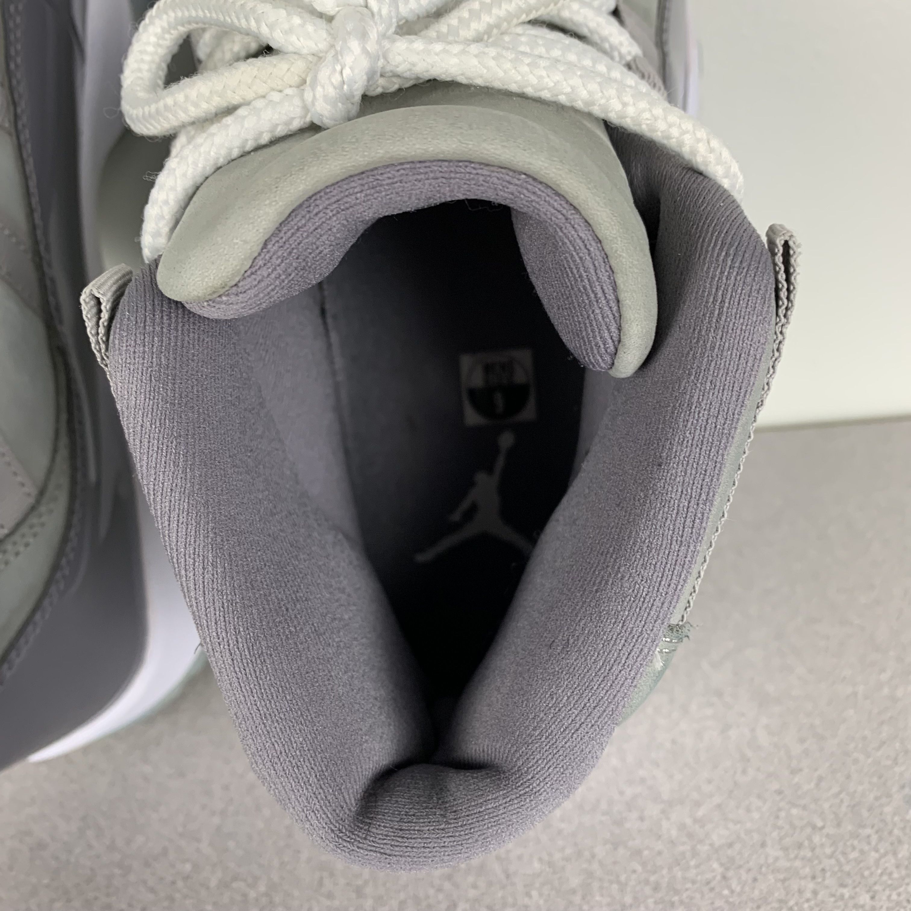 Jordan Brand Nike Air Jordan 11 Cool Grey Size US 9 / EU 42 - 18 Thumbnail