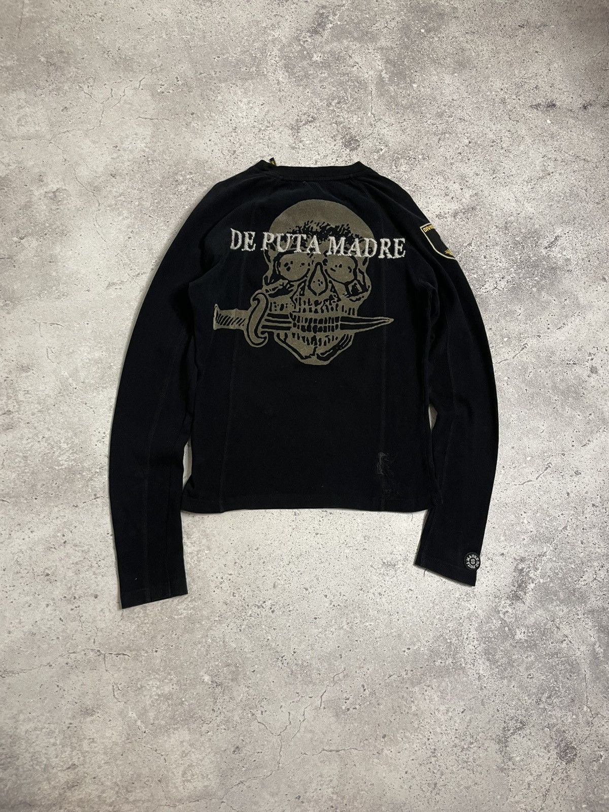 Vintage VTG De Puta Madre 69 Y2K Embroidered Skull Black Longsleeve Size US S / EU 44-46 / 1 - 1 Thumbnail