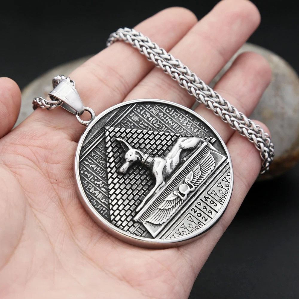 Other Vintage Egyptian Pendant Necklace Size ONE SIZE - 1 Thumbnail