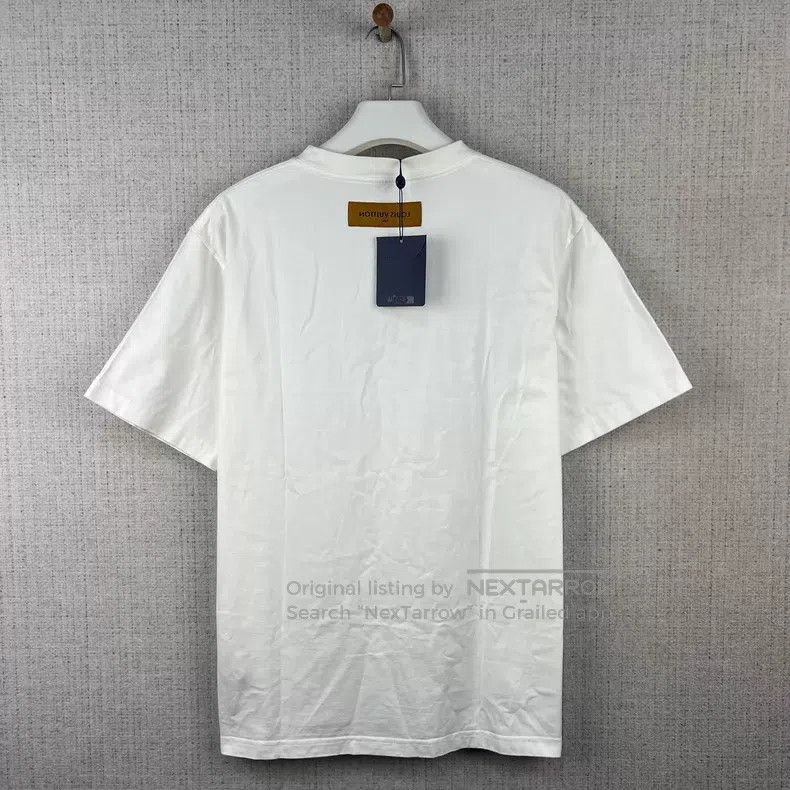 Louis Vuitton Louis Vuitton SS25 Embossed Logo Embossed Crew Neck Short Size US XXL / EU 58 / 5 - 2 Thumbnail