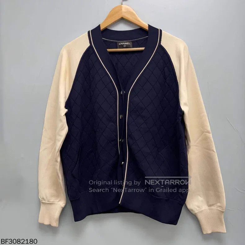 Chanel Chanel Knitted colour-blocked cardigan jacket Size M / US 6-8 / IT 42-44 - 1 Thumbnail