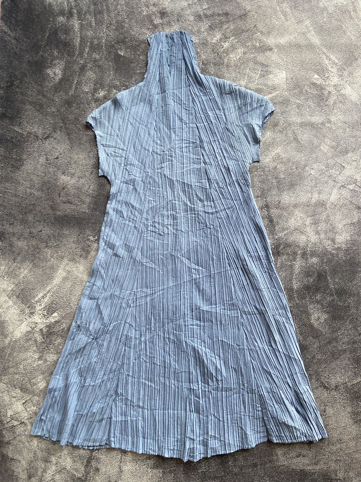 Homme Plisse Issey Miyake Issey Miyake Pleats Please Blue Dress Size M / US 6-8 / IT 42-44 - 7 Thumbnail