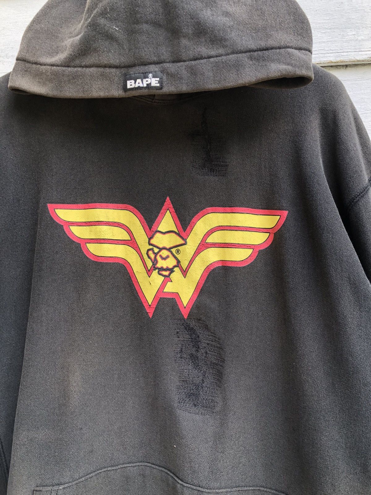 Bape Vintage Distressed Bape Sun Faded Hoodie Pullover Size US L / EU 52-54 / 3 - 5 Thumbnail