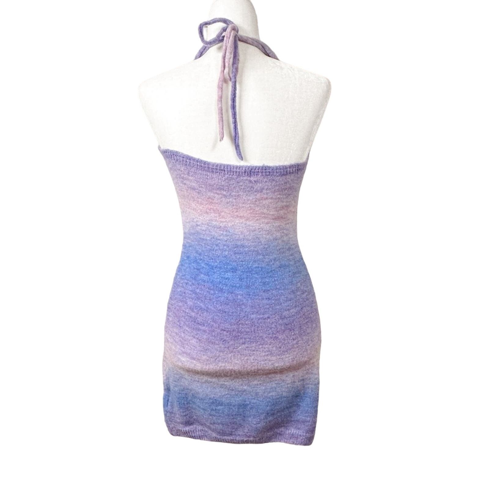 superdown Superdown Halter Ombré Sweater Bodycon Mini Dress, EUC Small Size S / US 4 / IT 40 - 10 Thumbnail