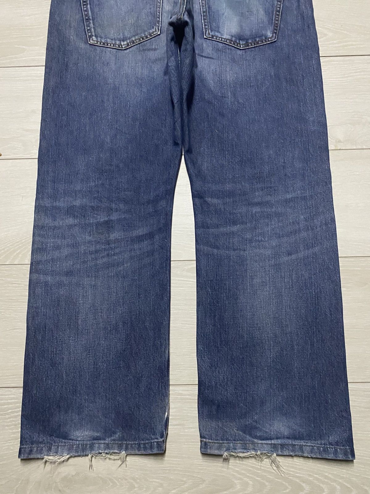 Uniqlo Vintage Japanese Uniqlo Selvedge Blue wash Distressed Jeans Size US 39 - 6 Thumbnail