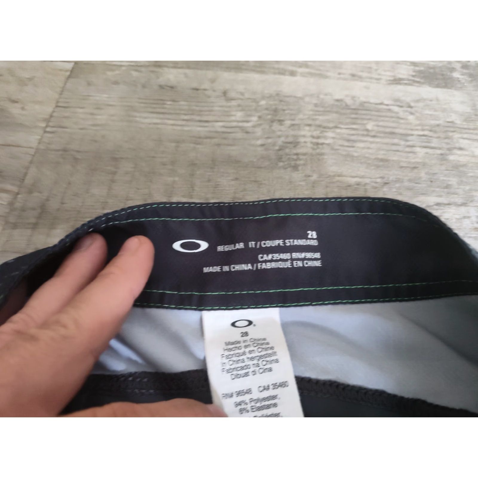 Oakley Oakley Board Shorts Mens 28 Neon Green Black Tropical Drawstring 10" inseam Size US 28 / EU 44 - 5 Thumbnail