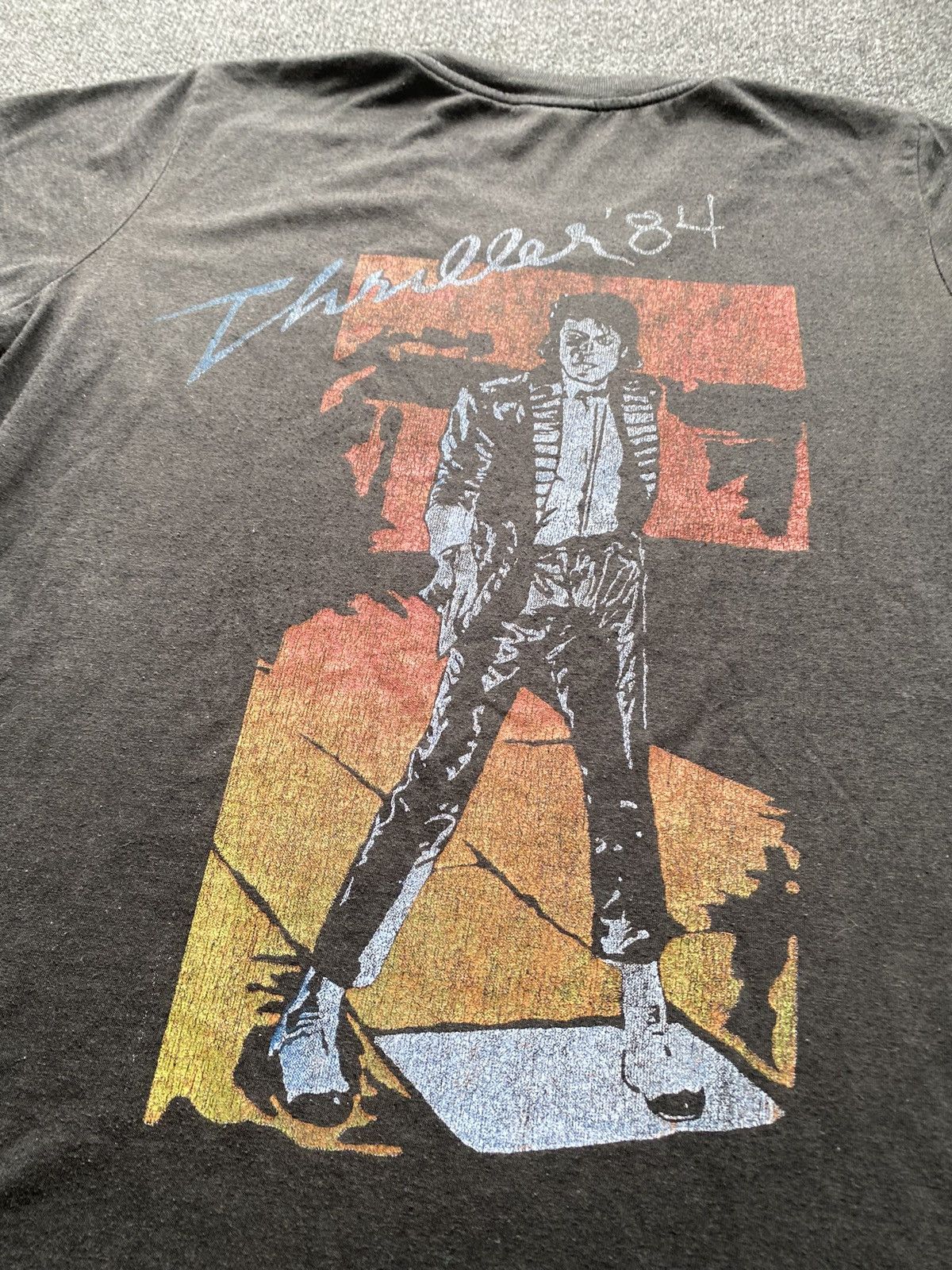Band Tees 🔥’84 Michael Jackson Thriller sun Faded washed Top m size Size M / US 6-8 / IT 42-44 - 7 Thumbnail