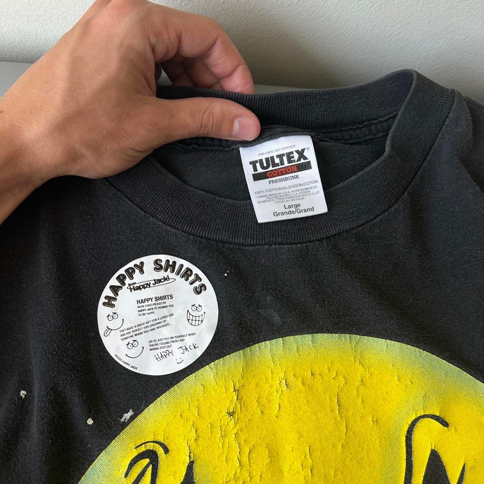 Vintage Rare Vintage 90s Happy Smiley Face Graphic Painter Shirt Tee Size US L / EU 52-54 / 3 - 3 Thumbnail