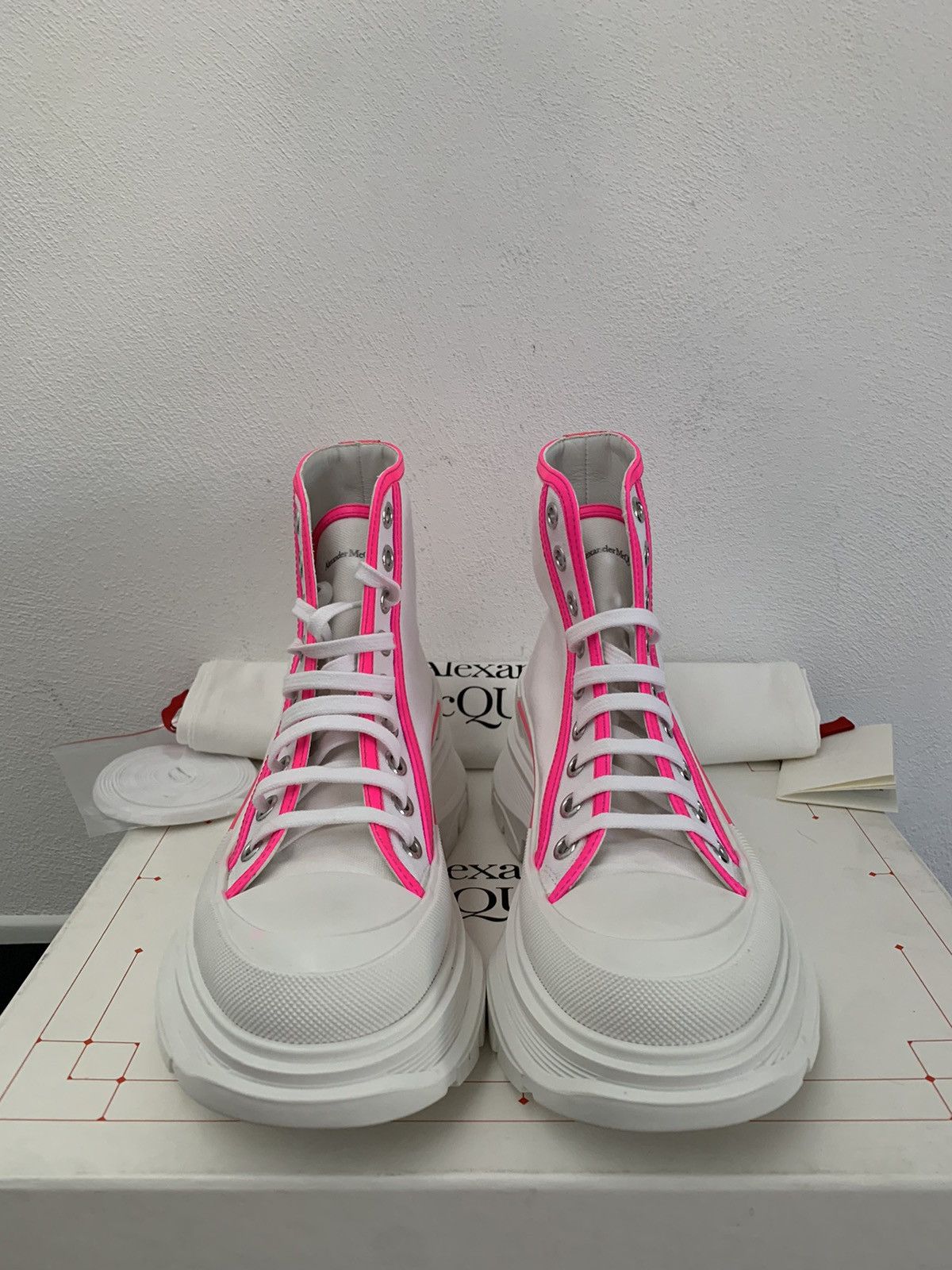 Alexander McQueen Alexander McQueen Tread Slick Chunky Sole High Top Boots Size US 8 / IT 38 - 10 Thumbnail