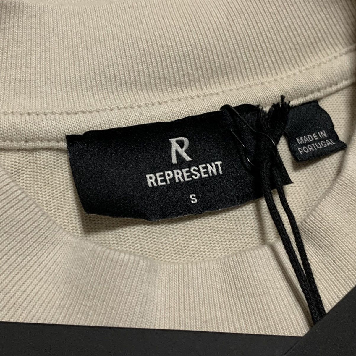 Represent Clo. Represent Small Tee Thoroughbred Dog Vintage White T-Shirt Size US S / EU 44-46 / 1 - 7 Thumbnail