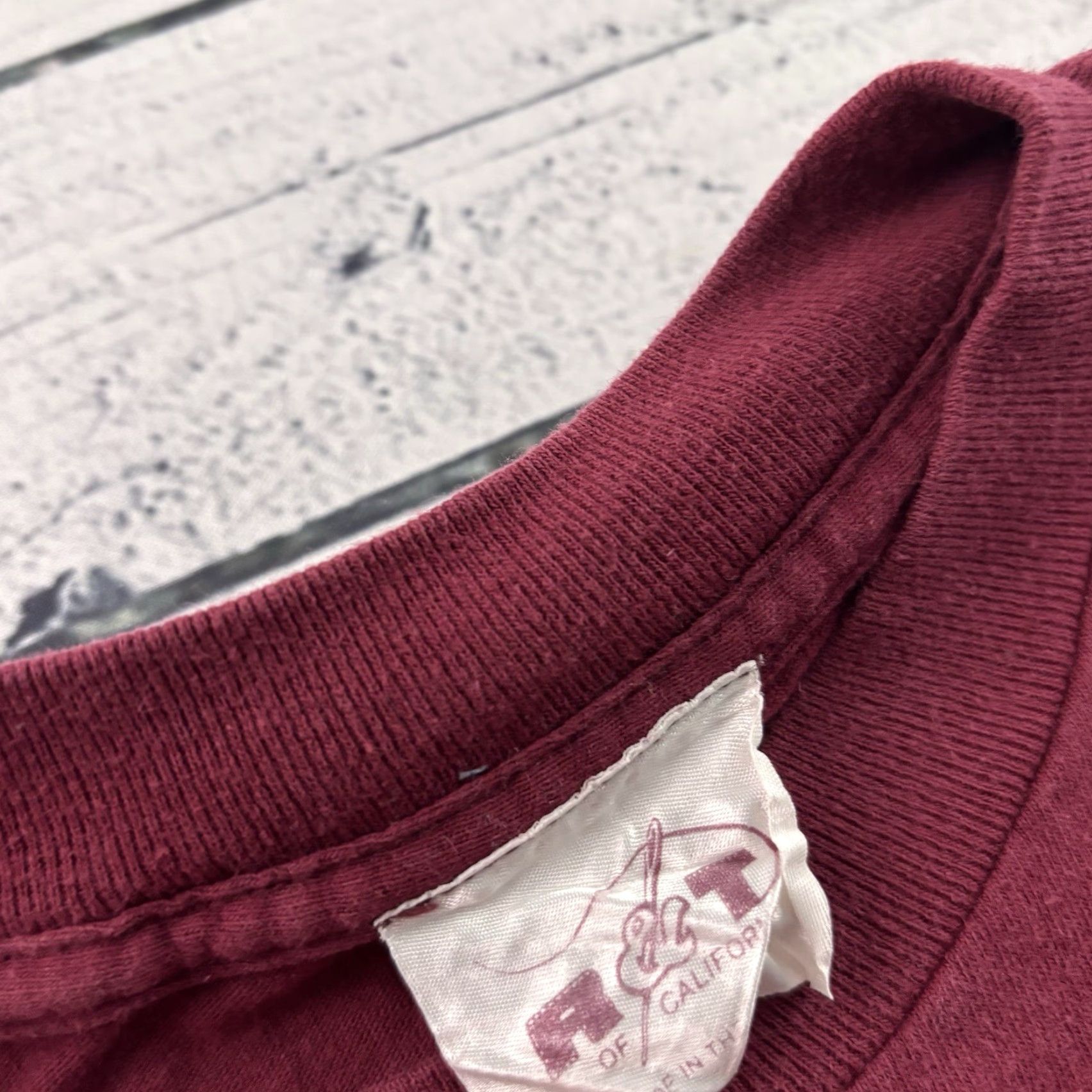 Vintage VINTAGE Monterey Bay CA Embroidered Short Sleeve Shirt Men's L Red USA Size US L / EU 52-54 / 3 - 5 Thumbnail