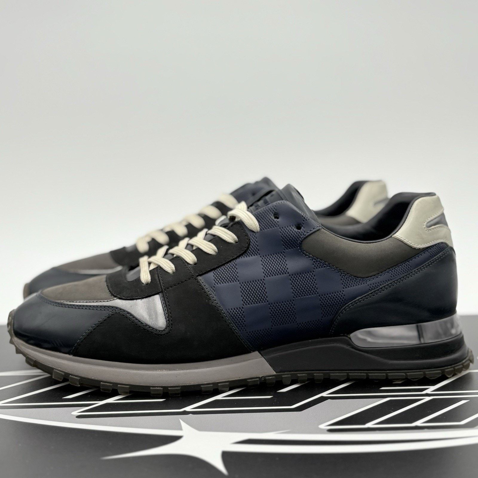 Louis Vuitton Louis Vuitton Damier Run Away ' Navy ' | GREAT CONDITION Size US 9.5 / EU 42-43 - 1 Thumbnail