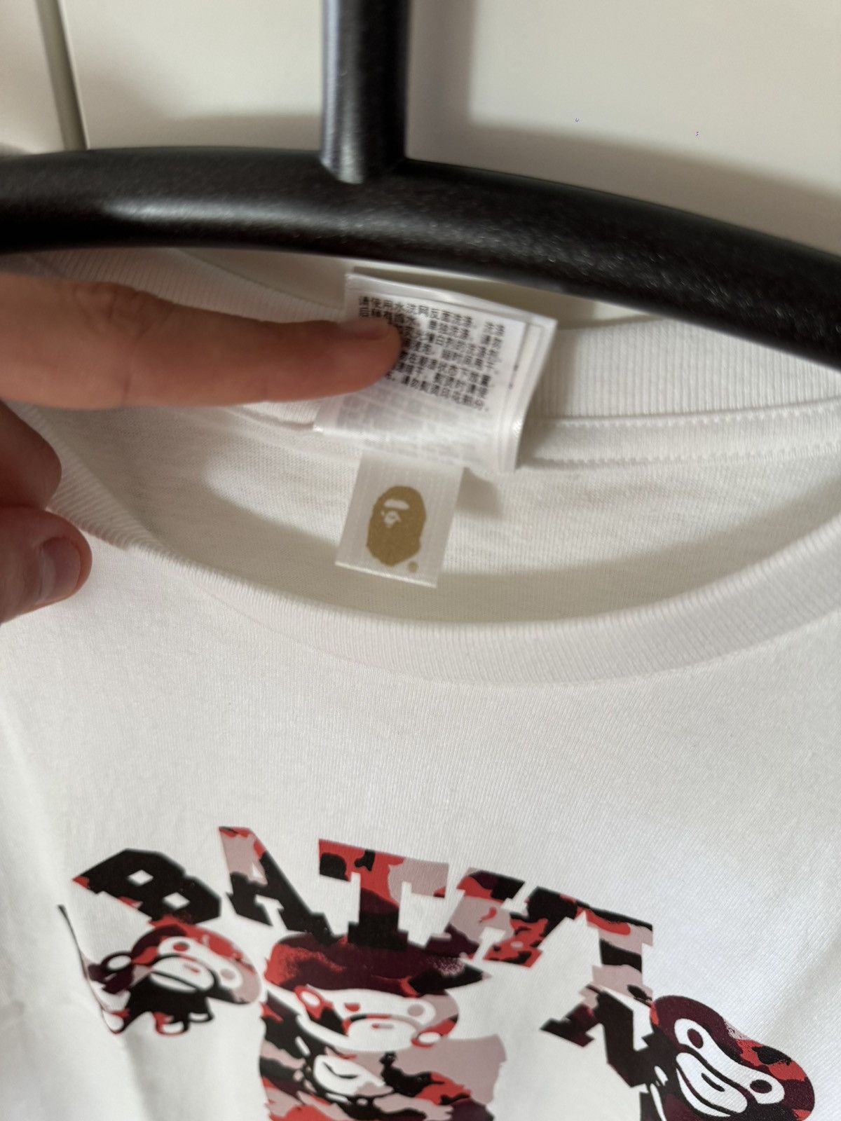 Bape BAPE Milo Tee White Red Size US L / EU 52-54 / 3 - 6 Thumbnail