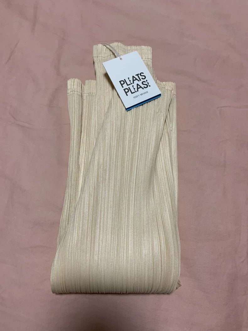 Issey Miyake issey miyake size:3 Ivory long-sleeved top 2506-Nextarrow Size XXS / US 00 / IT 34 - 4 Thumbnail