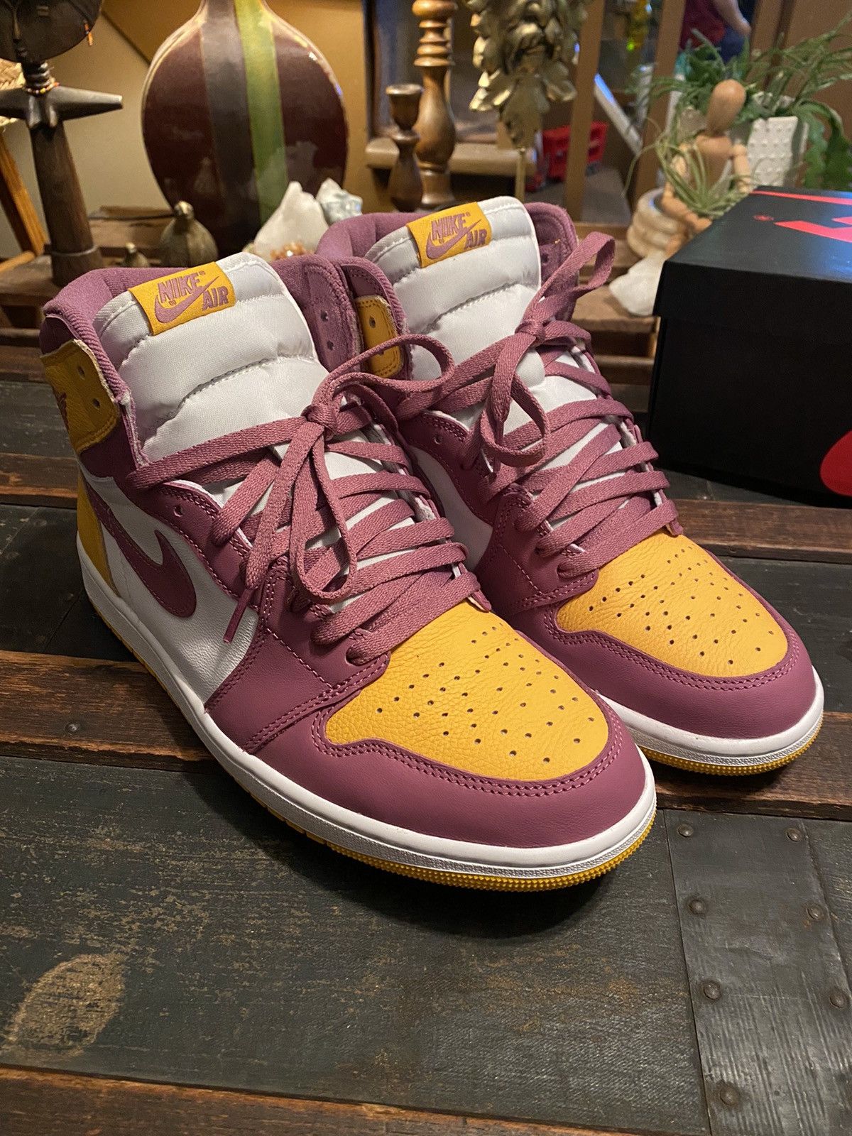 Jordan Brand × Nike Air Jordan retro 1 “brotherhood” 11m Size US 11 / EU 44 - 3 Thumbnail