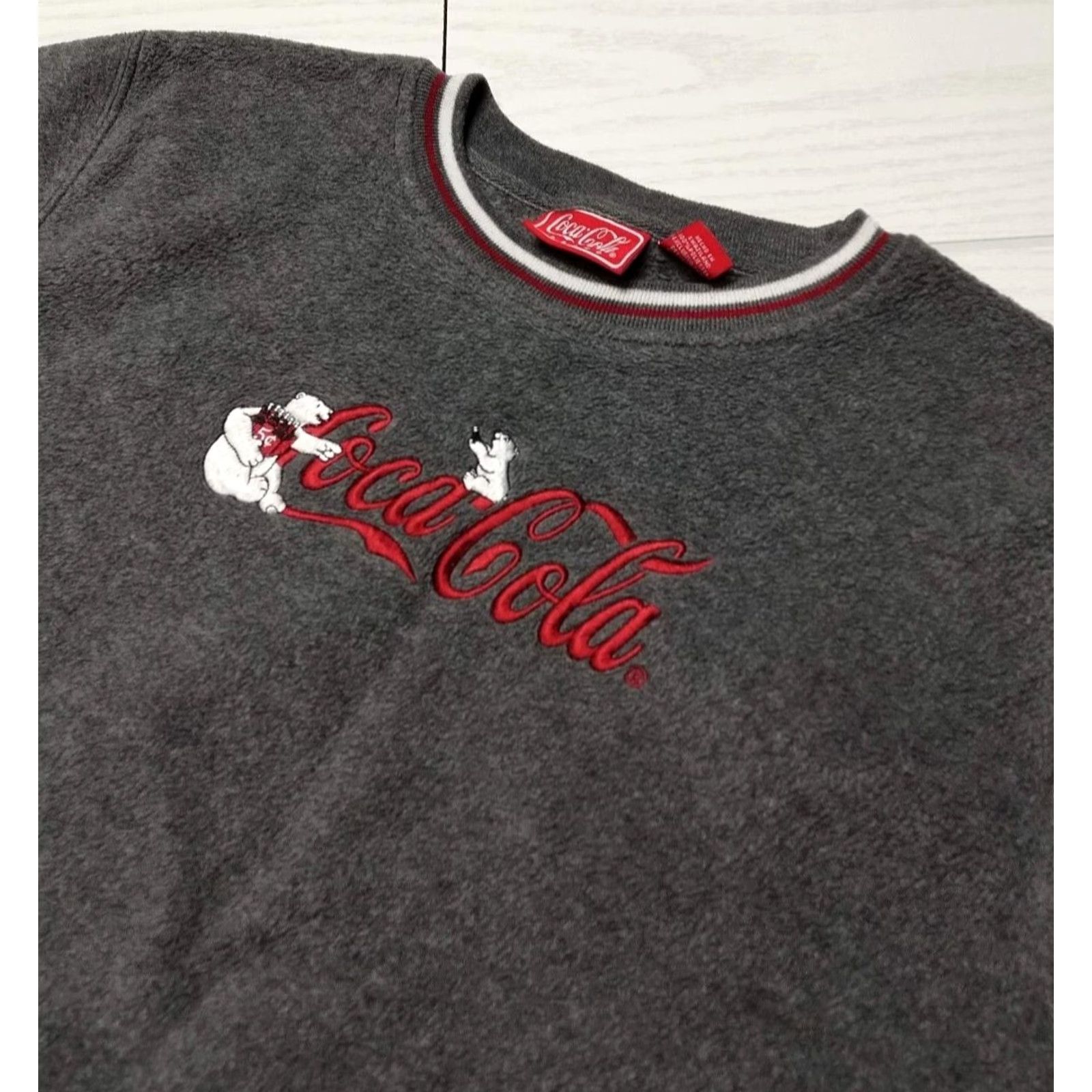 Vintage VINTAGE Coca-Cola Embroidered Polar Bears Sweatshirt Dark Grey Large Mens Regular Cotton Blend Sweatshirt 90s Embroidered Pullover Navy? Size US L / EU 52-54 / 3 - 2 Thumbnail