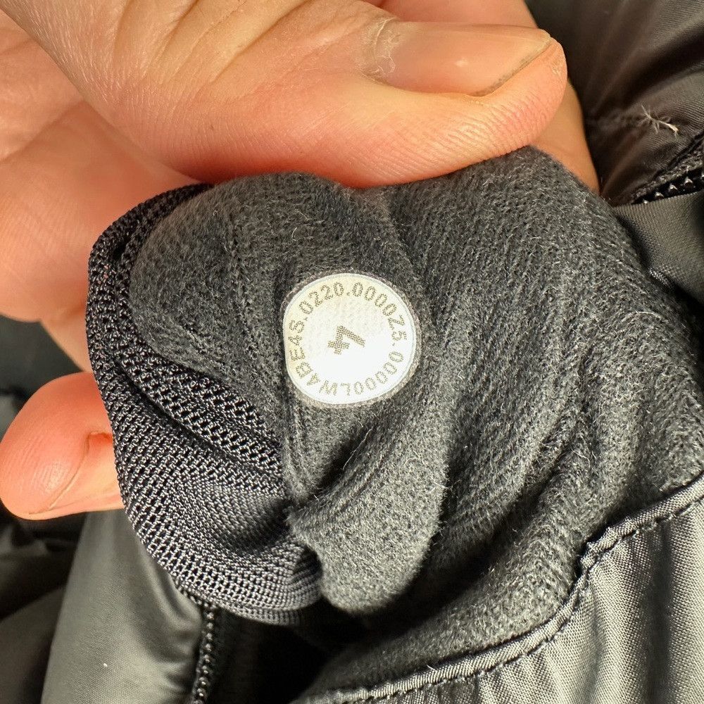 Lululemon Lululemon Wunder Puff Jacket Black Down Women’s Size 4 US Size S / US 4 / IT 40 - 3 Thumbnail