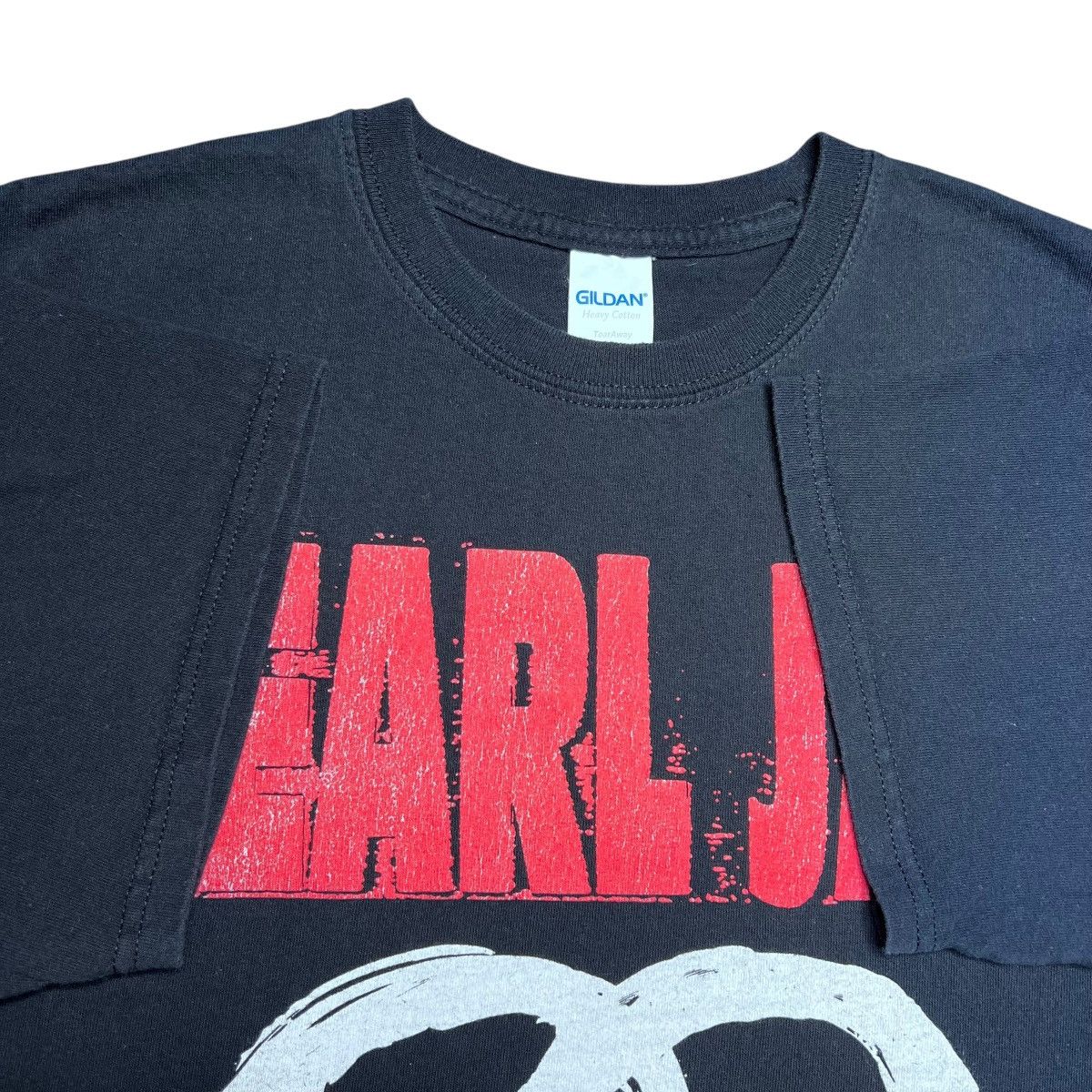 Gildan Vintage 2000s Pearl Jam Don’t Give Up Spell Out Band Tee Size US M / EU 48-50 / 2 - 2 Thumbnail