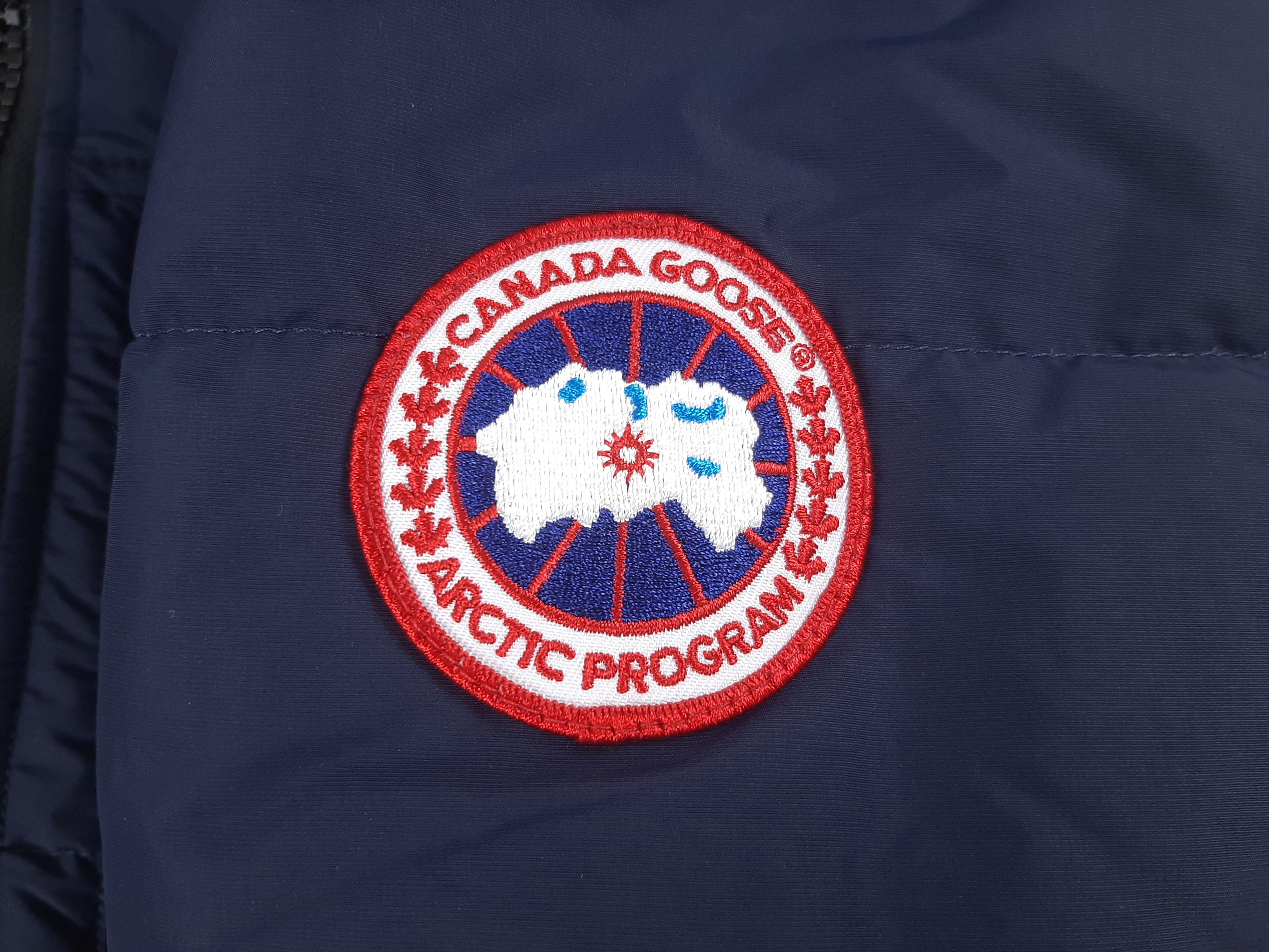 Canada Goose Canada Goose HyBridge Jacket Navy Men's Size S Size US S / EU 44-46 / 1 - 12 Thumbnail