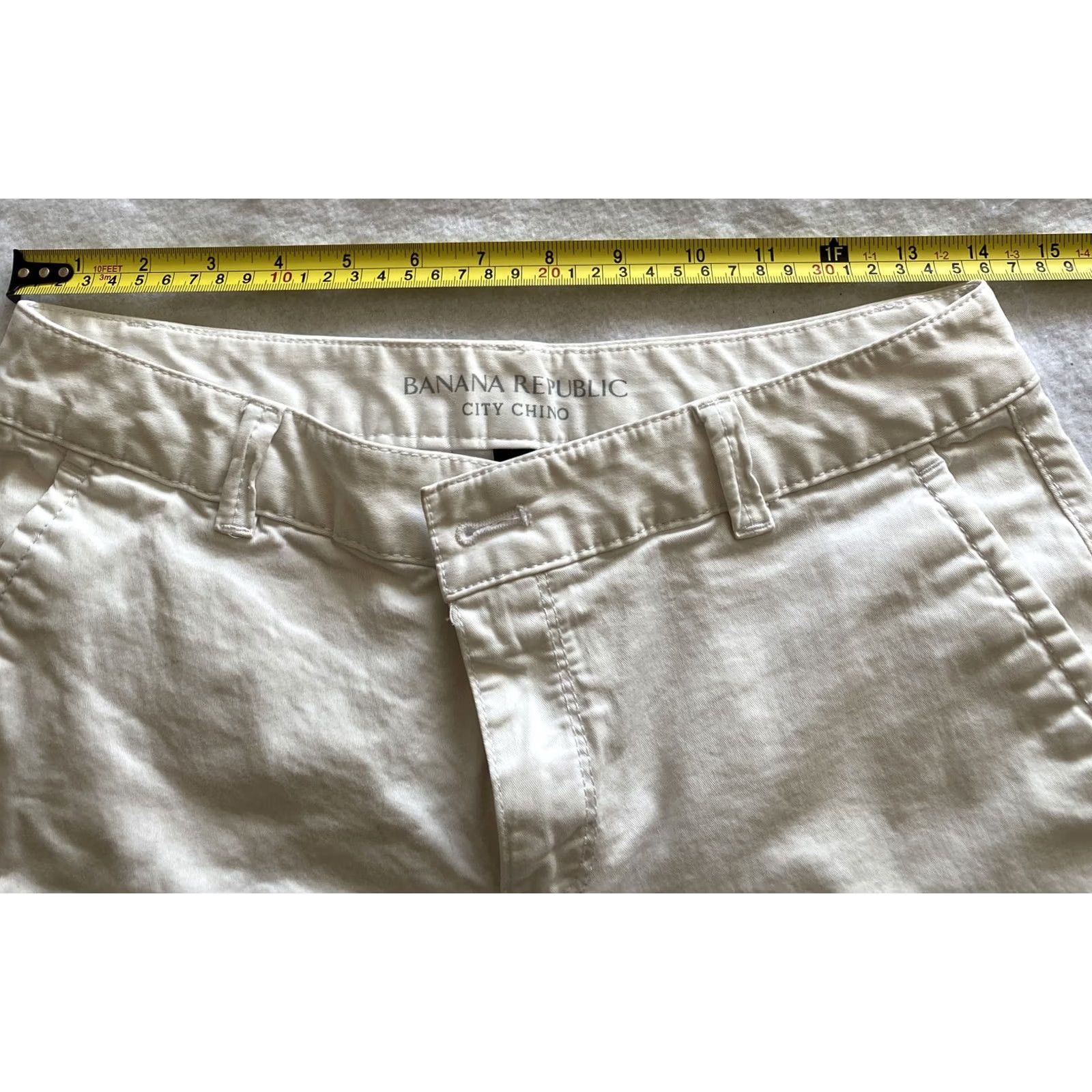 Banana Republic VINTAGE Banana Republic Womens Chino Shorts? Size 26" / US 2 / IT 38 - 5 Thumbnail
