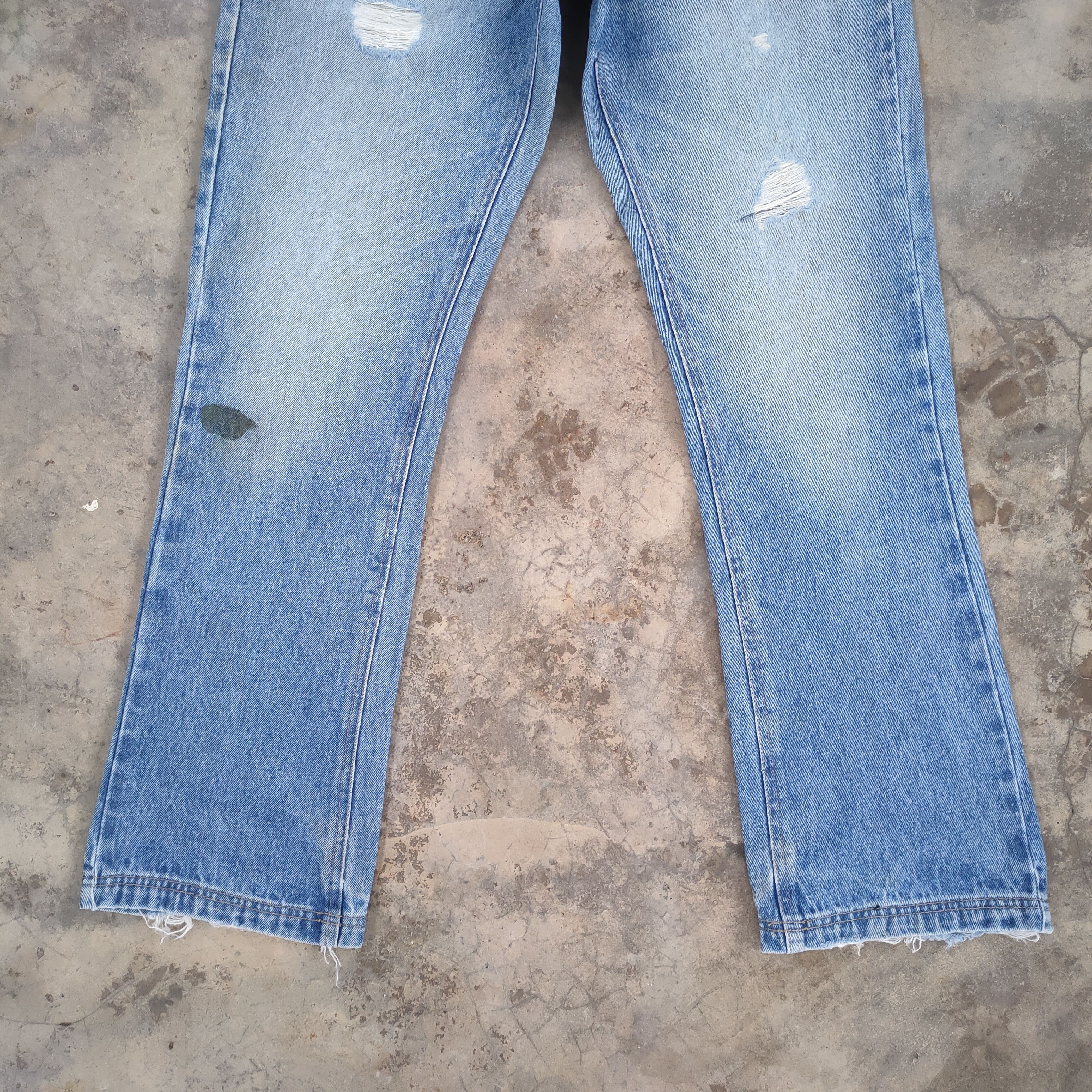 Japanese Brand W28 VINTAGE OTB FADED RIPPED JEANS PANTS Size US 28 / EU 44 - 4 Thumbnail