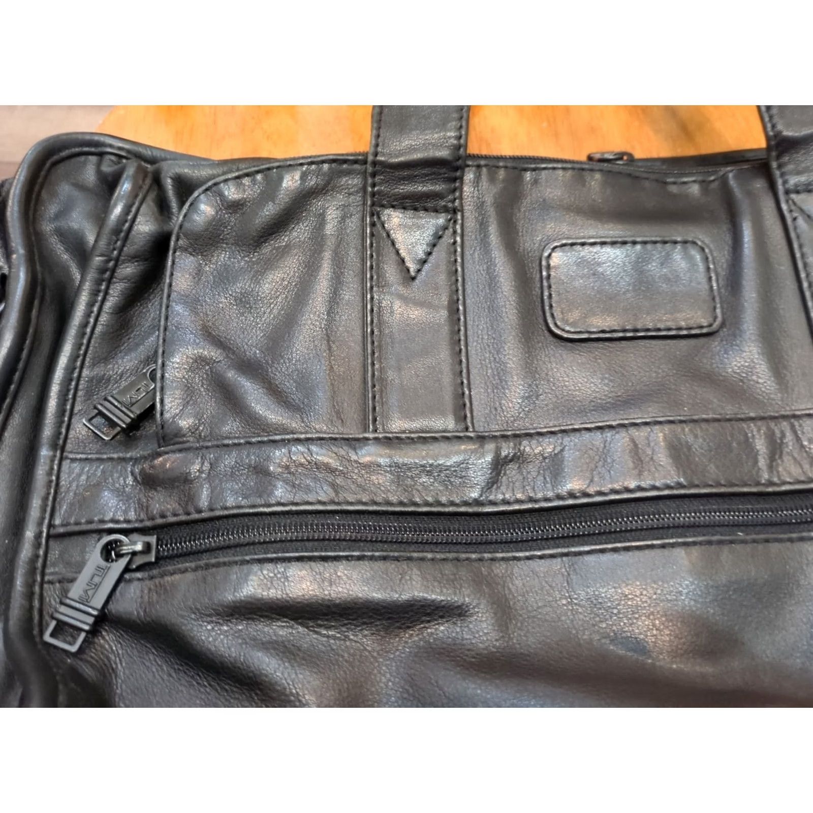 Tumi Tumi Alpha Bravo Leather Briefcase Laptop Bag Black Handles Zippers Expandable Mens Medium Bag, Laptop Case, Business, Black, Leather, Nylon Size ONE SIZE - 2 Thumbnail
