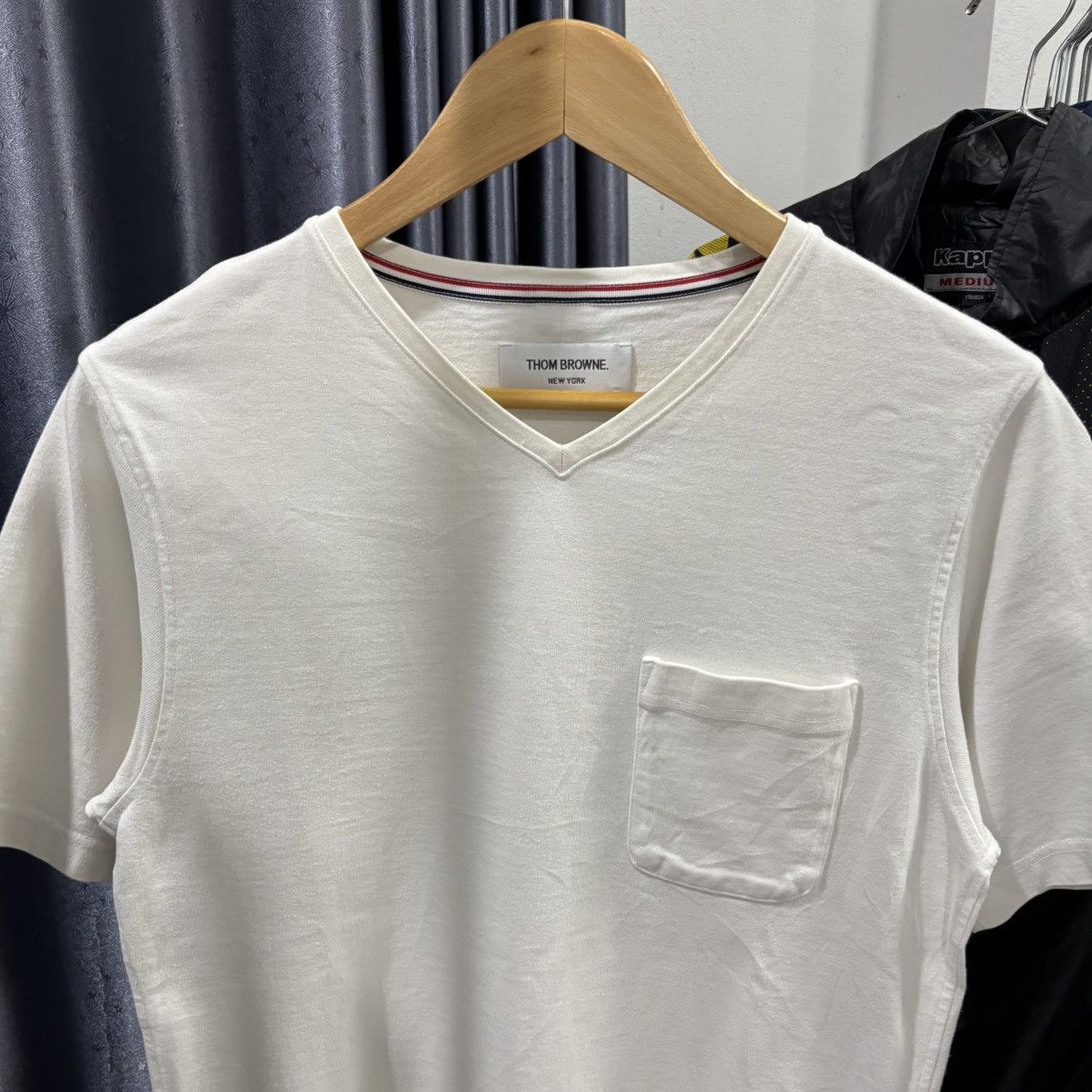 Thom Browne THOM BROWNE V Neck Pocket Tee Size US S / EU 44-46 / 1 - 2 Thumbnail