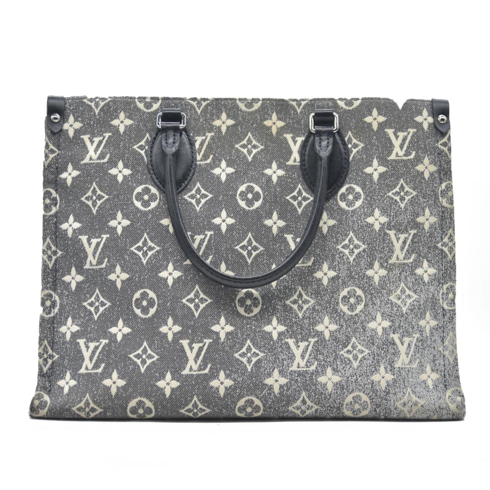 Louis Vuitton Louis Vuitton Monogram Jacquard Denim Onthego MM Black Size ONE SIZE - 2 Thumbnail