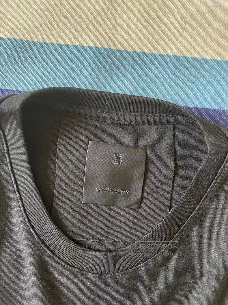Givenchy Givenchy Short Sleeve T-Shirt Size US S / EU 44-46 / 1 - 2 Thumbnail