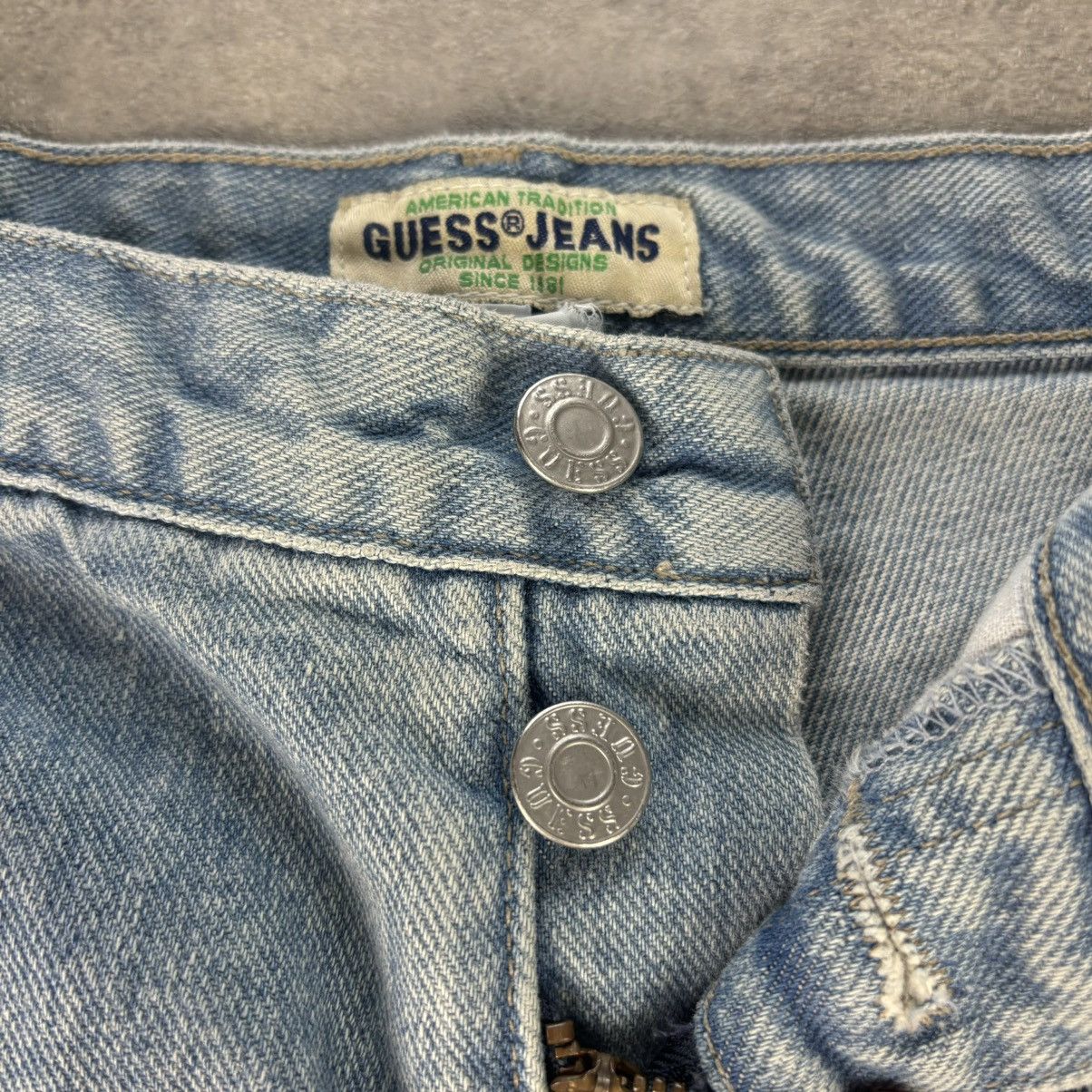 Guess Vintage 90s light wash guess jeans Size US 33 - 4 Thumbnail