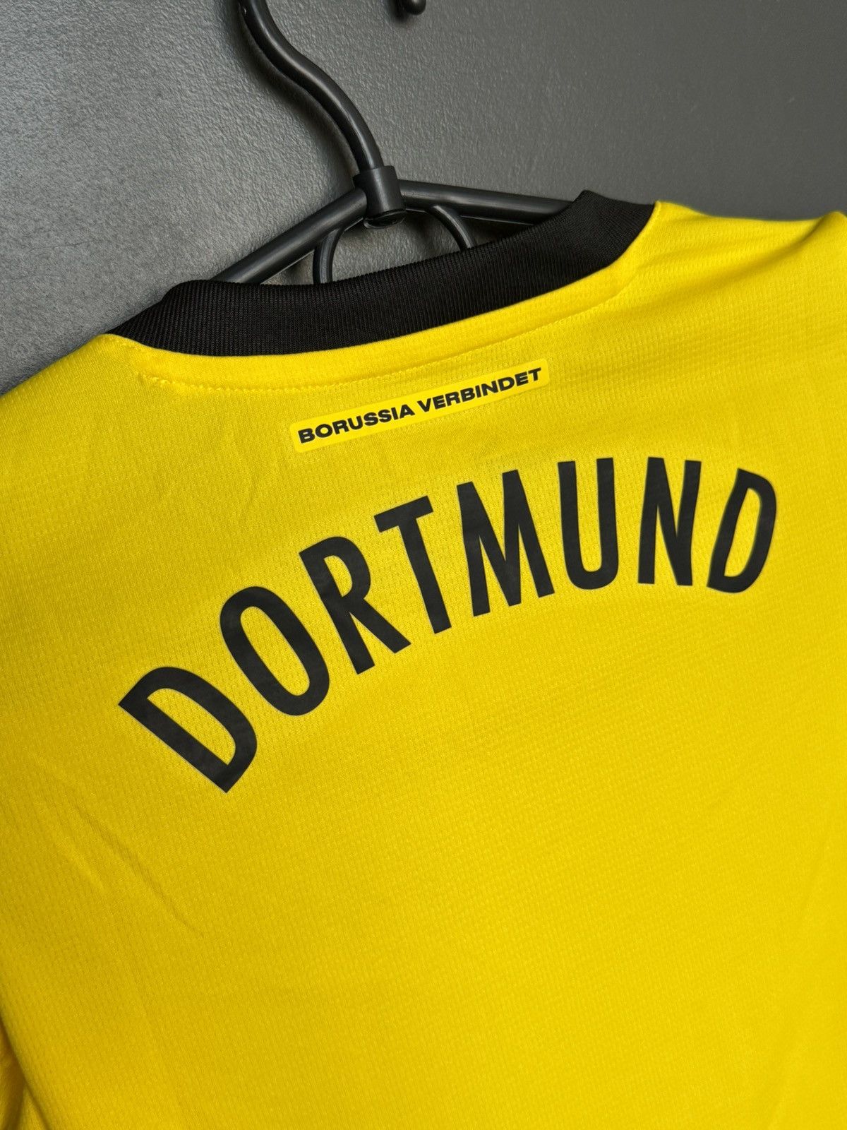 Puma KIDS New Borussia Dortmund 24/25 Home Football Jersey Size US XS / EU 42 / 0 - 4 Thumbnail