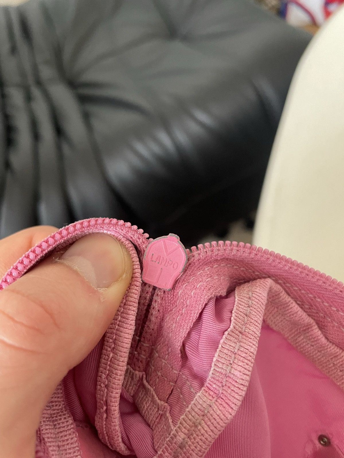 Prada Prada Vintage pink pouch mini clutch toiletry bag Designer Size ONE SIZE - 8 Thumbnail
