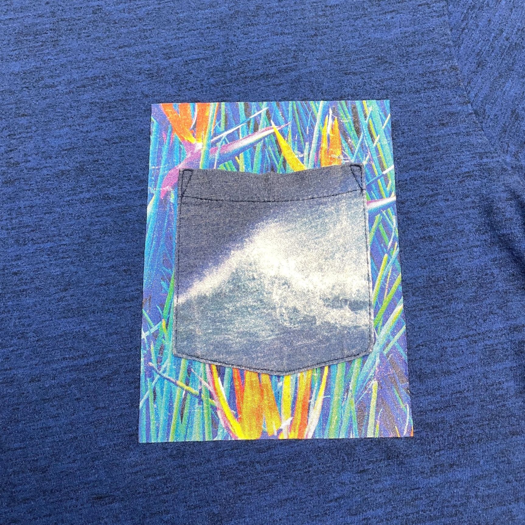 American Eagle Outfitters American Eagle Outfitters Wave Pocket Tee Mens Medium Heather Blue Beach T-Shirt Size US M / EU 48-50 / 2 - 3 Thumbnail